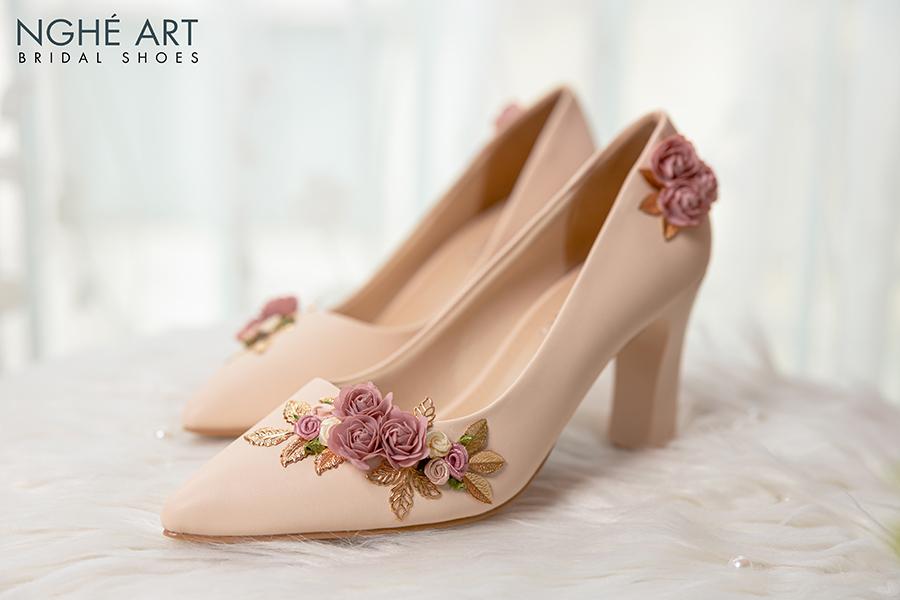 Giày cưới Nghé Art gót trụ đính hoa 427 nude - Ảnh 1 - Nghé Art Bridal Shoes - 0822288288