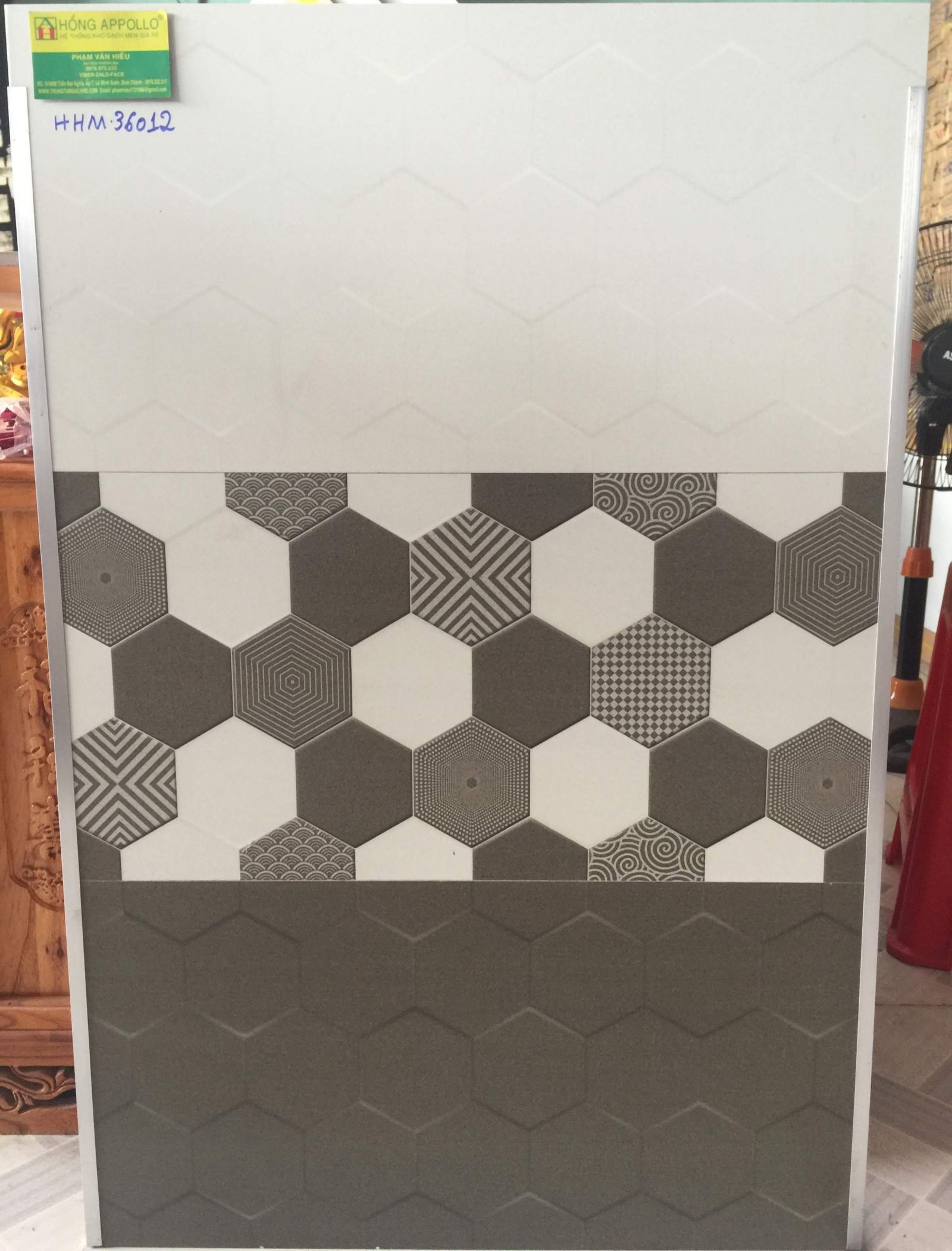 Mẫu gạch men mờ ốp tường 30x60 lục giác rích rắc trang trí giá rẻ