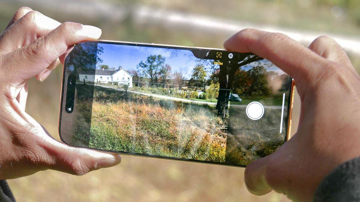 Mẹo hay giúp bạn chụp ảnh đẹp bằng iPhone 16 Pro Max