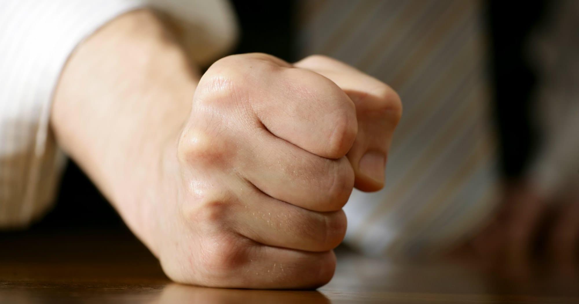 Đừng nhầm giữa nóng tính và thẳng tính