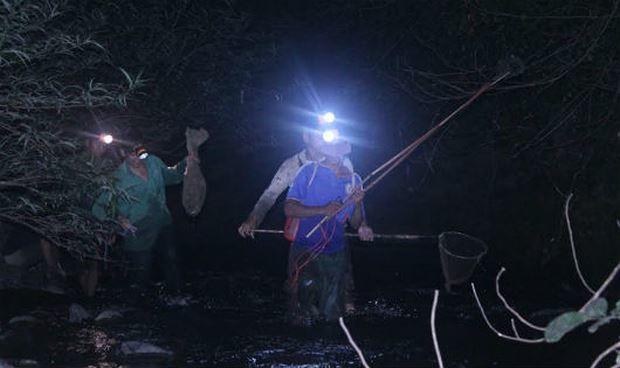 Đêm săn 'vũ nữ chân dài' ở miền gái đẹp xứ Tuyên