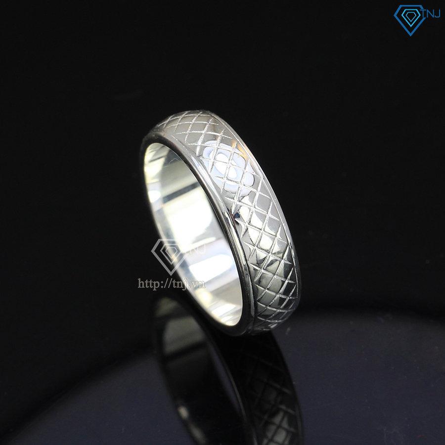 Nhẫn bạc nam hình kẻ caro sang trọng NNA0182
