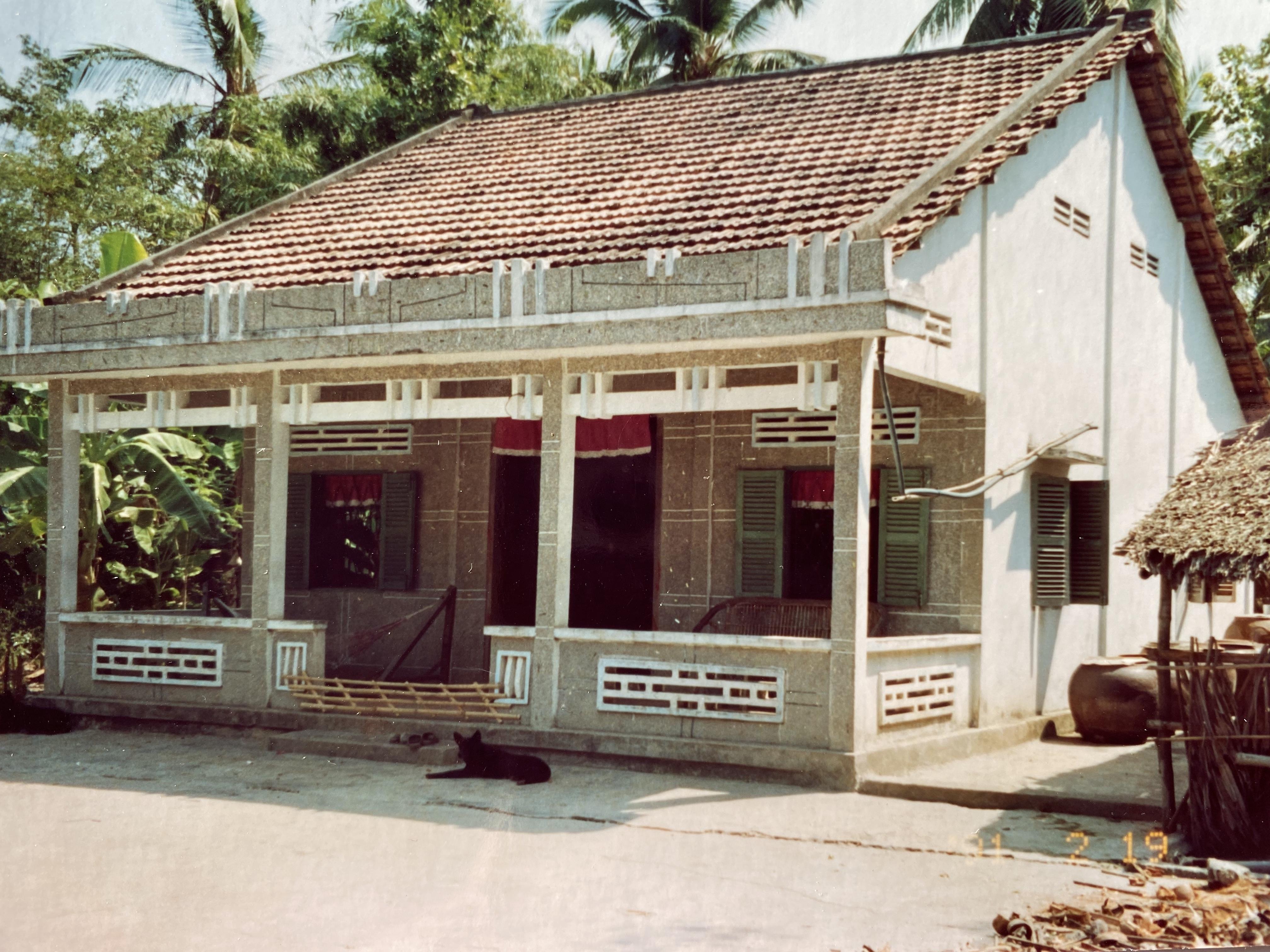 Month: September 2000