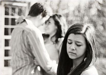 Biet ba co bo, sao con khong mec me?