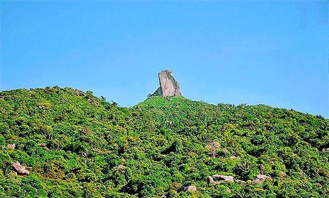 Hòn Vọng Phu, một biểu tượng của tình nghĩa thủy chung