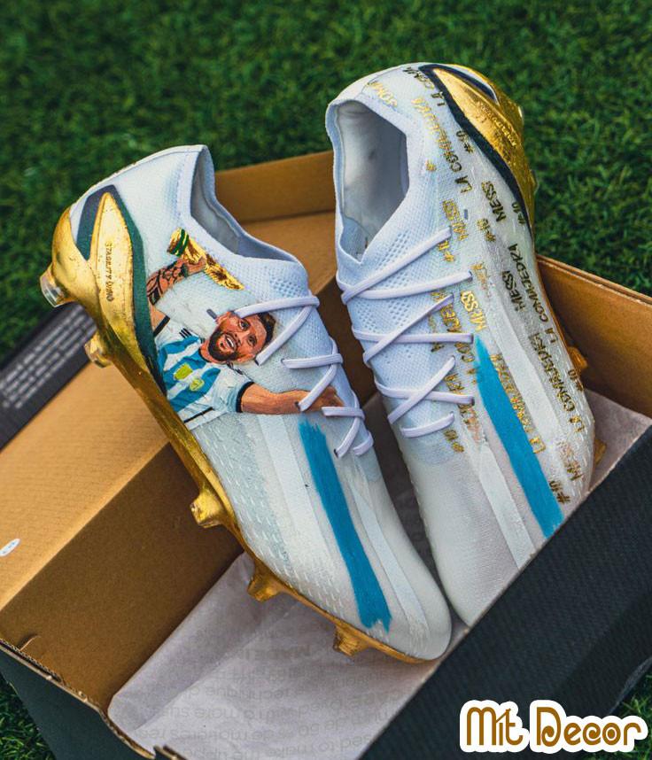 Cách vẽ giày đá bóng độc đáo, ấn tượng