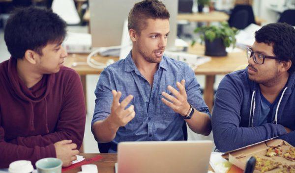 Những mẫu câu giao tiếp tiếng Anh cơ bản phải biết