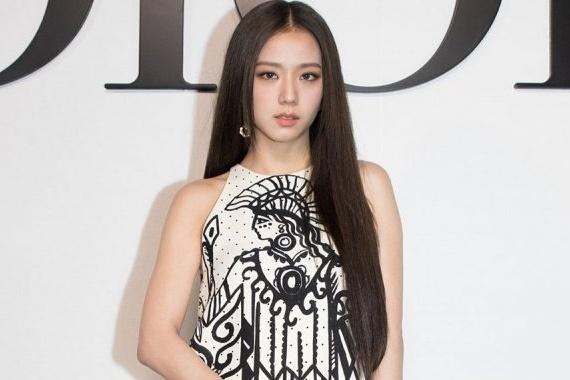 Điện thoại Jisoo (BlackPink) cũng bị tin tặc tấn công