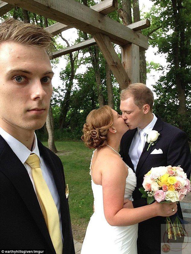 Meme hôn: 190+ ảnh hôn má, môi, gió từ cute đến bựa