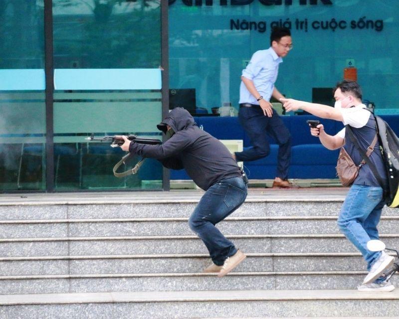 Mơ bị cướp đánh con gì? Mơ thấy mình bị cướp