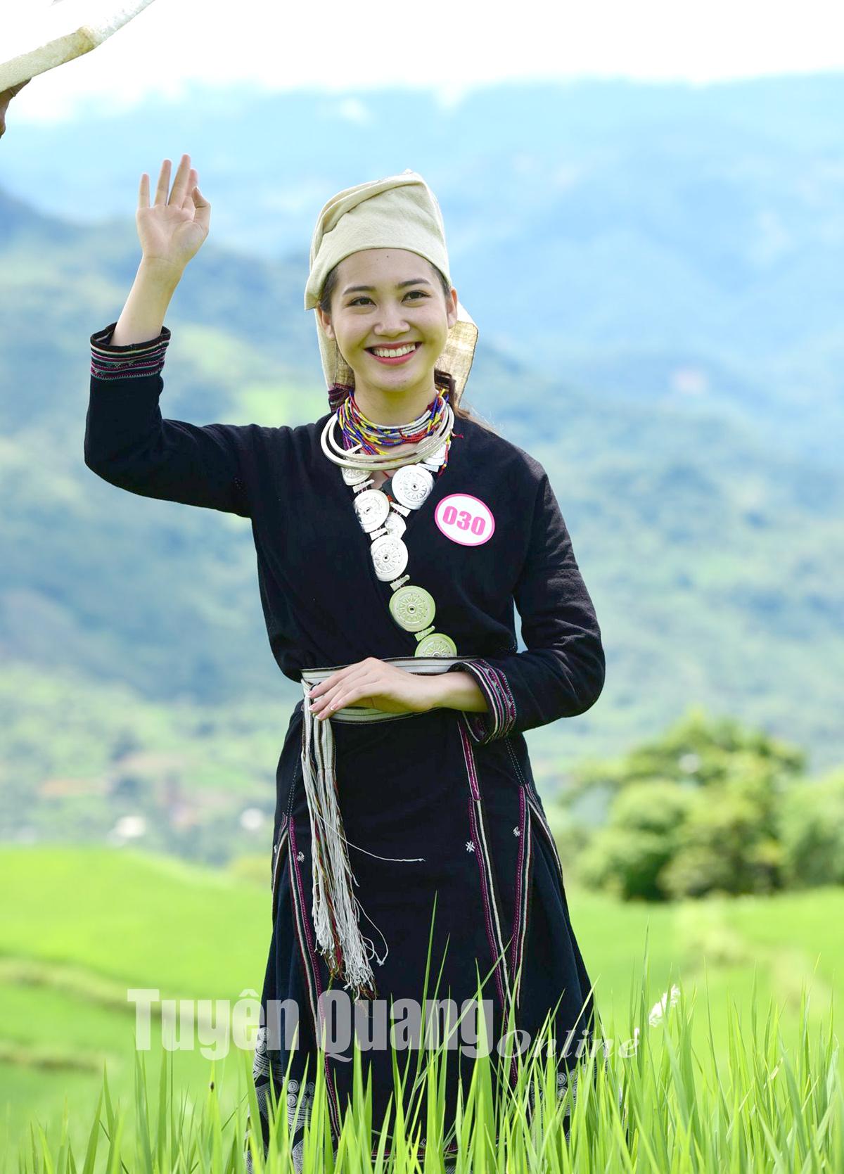 Vẻ đẹp con gái xứ Tuyên