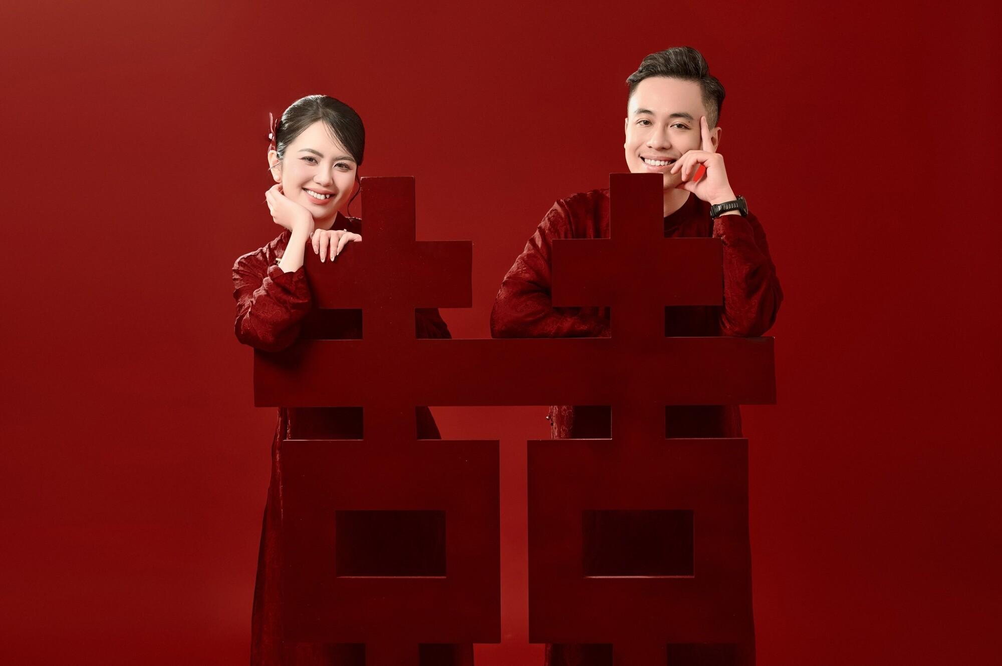 Xu hướng ảnh cưới áo dài 2025: truyền thống nhưng không sợ cũ