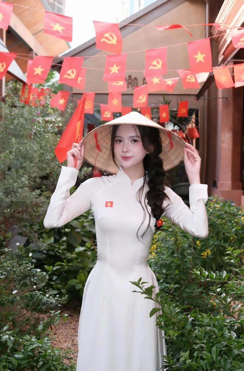 Ảnh Gái Xinh 2K9: Khám Phá Nét Đẹp Tự Nhiên Và Phong Cách Tuổi Học Trò Thời Đại Số