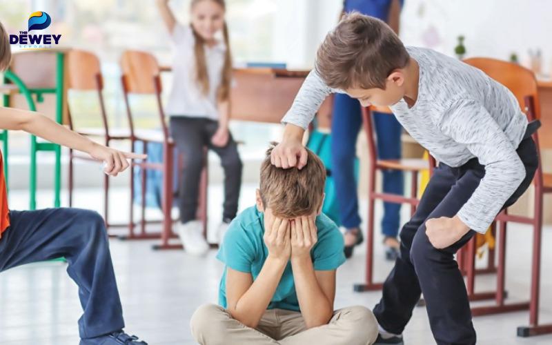 Bạo lực học đường là gì? Nguyên nhân, cách phòng chống