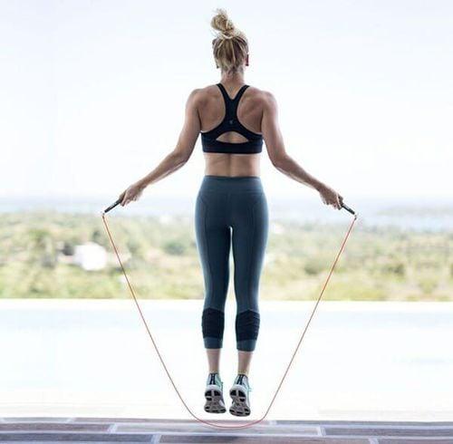 Bài tập giúp giảm mỡ lưng, vai và nách