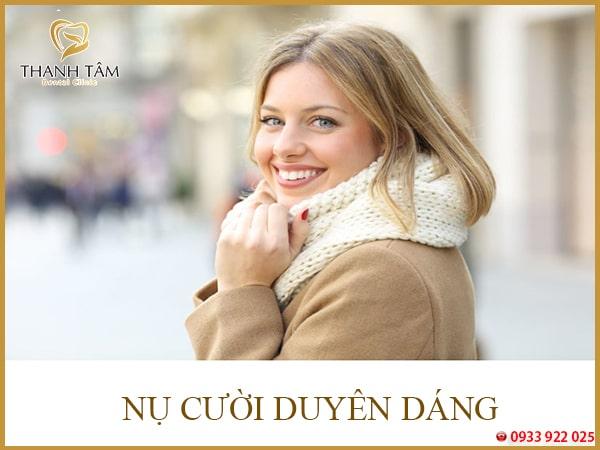 NỤ CƯỜI DUYÊN DÁNG CÓ THỂ LUYỆN TẬP NHƯ THẾ NÀO ĐỂ CÓ ĐƯỢC?