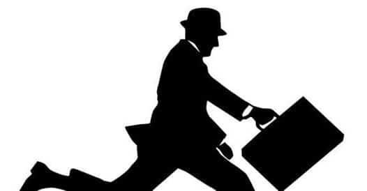 Tối hậu thư cho 1 nhân viên đi trễ