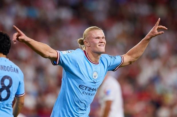 Quái vật Haaland ngày càng khủng khiếp, "nuốt chửng" mọi đối thủ