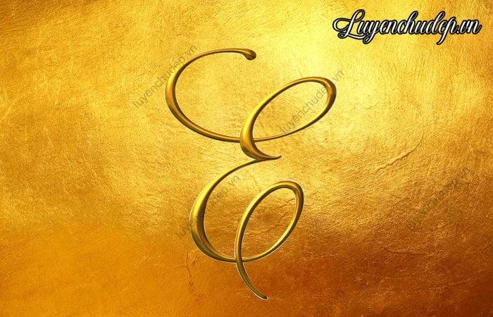 Cách viết chữ e thường, E hoa, E hoa sáng tạo