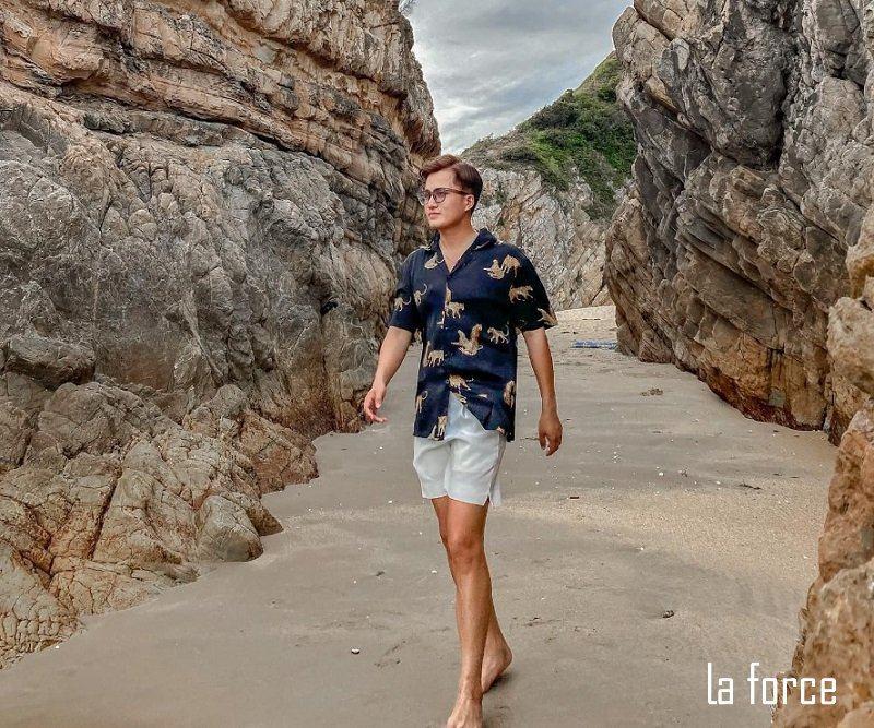 199+ Cách tạo dáng chụp ảnh đi biển cho nam đẹp ngầu cực chất