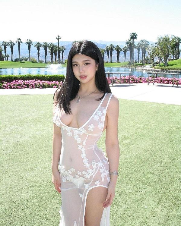 93+Bộ ảnh gái mặc váy trong suốt quyến rũ đẹp mê hồn