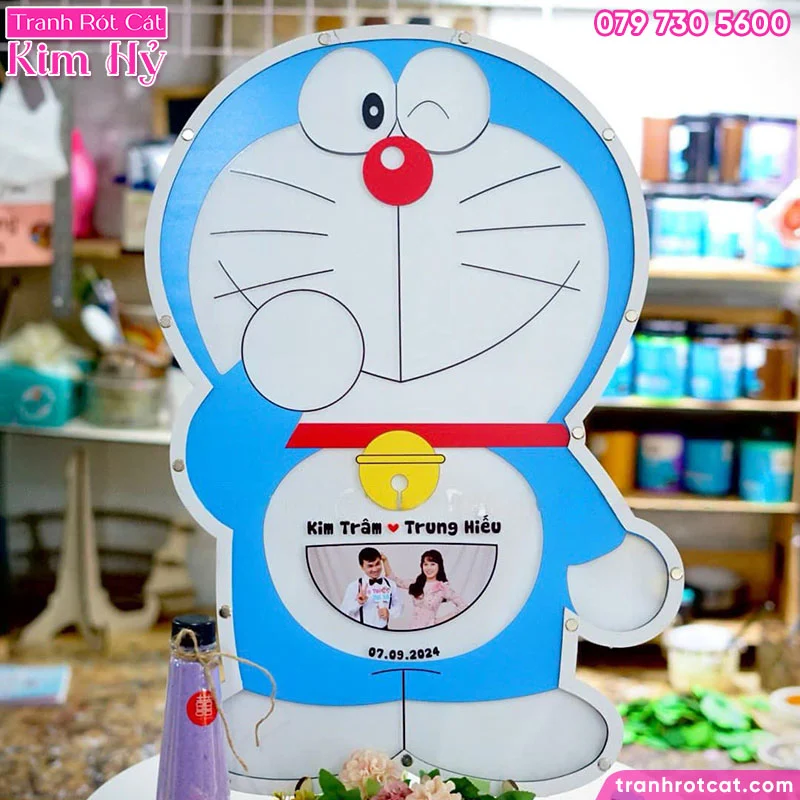 Tranh ký tên thả tim hình Doremon - 50-330 tim, Vẽ Lineart, In chữ theo yêu cầu