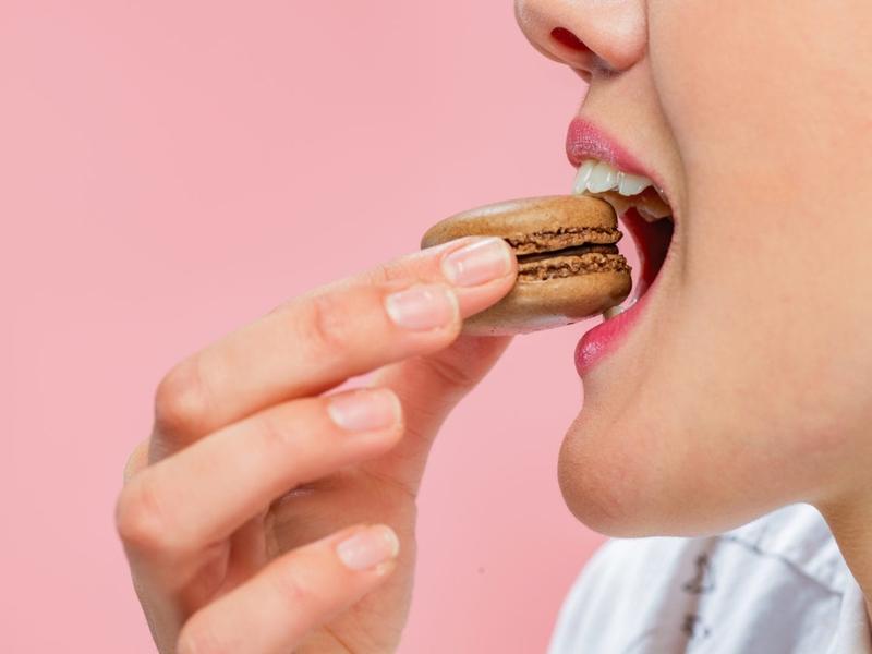 Nhạt miệng: Dấu hiệu bình thường hay cảnh báo cơ thể đang có vấn đề?